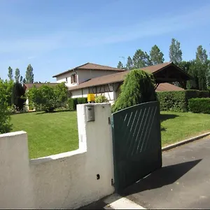 Bed & Breakfast Parc De La Charmille
