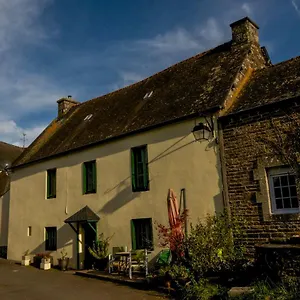 Le Canard Qui Rit Bed & Breakfast Plelauff